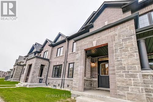 305 Coronation Road, Whitby, ON - Outdoor