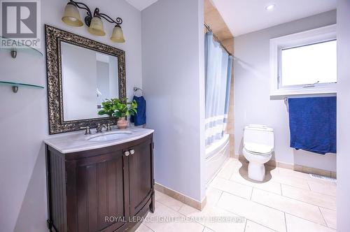 70 Keegan Crescent, Toronto, ON - Indoor Photo Showing Bathroom