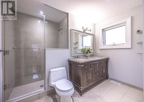 70 Keegan Crescent, Toronto, ON - Indoor Photo Showing Bathroom