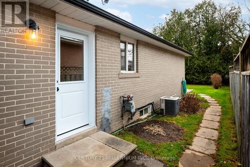 40 Highland Drive, Orangeville, ON - Outdoor With Exterior