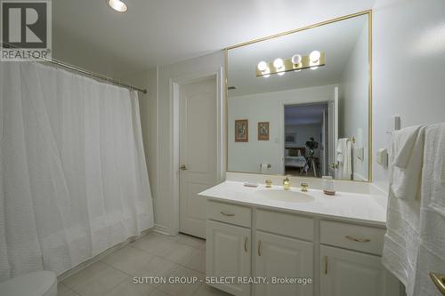 502 - 250 Sydenham Street, London, ON - Indoor Photo Showing Bathroom