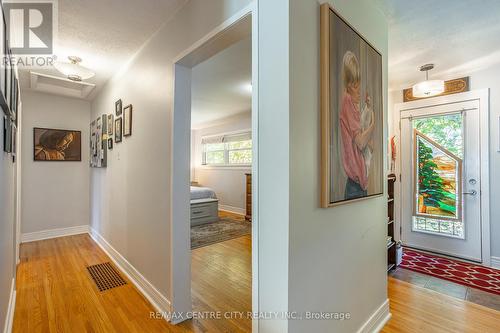 24 Thorncrest Crescent, London, ON - Indoor Photo Showing Other Room