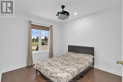 108 Marina Grove, Lakeshore, ON - Indoor Photo Showing Bedroom