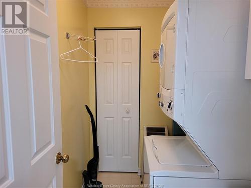 9770 Menard, Windsor, ON - Indoor Photo Showing Laundry Room