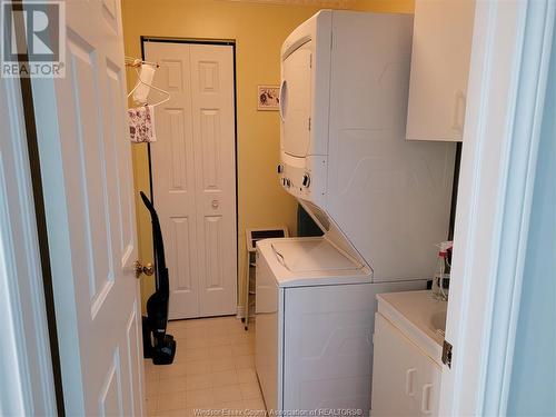 9770 Menard, Windsor, ON - Indoor Photo Showing Laundry Room