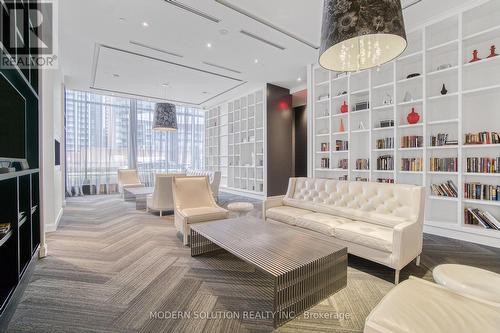 1515 - 90 Park Lawn Road, Toronto, ON - Indoor