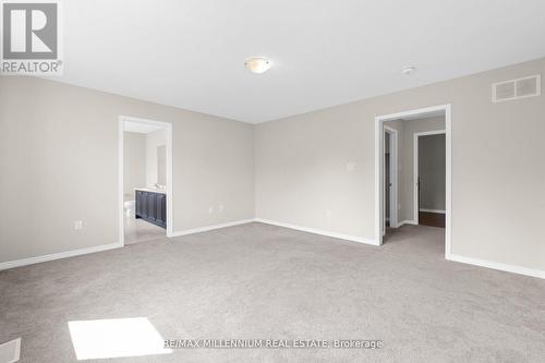 8620 Pawpaw Lane, Niagara Falls, ON - Indoor Photo Showing Other Room