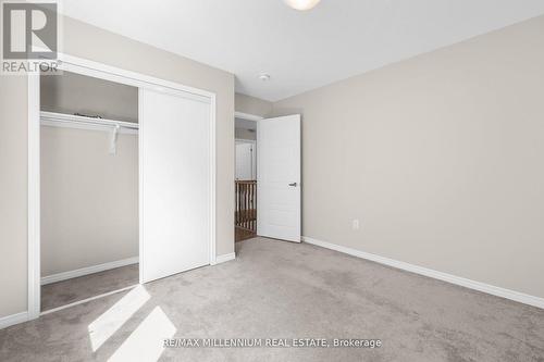 8620 Pawpaw Lane, Niagara Falls, ON - Indoor Photo Showing Other Room