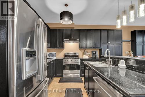 606 Oldman Road, Oshawa (Eastdale), ON - Indoor Photo Showing Kitchen With Stainless Steel Kitchen With Double Sink With Upgraded Kitchen