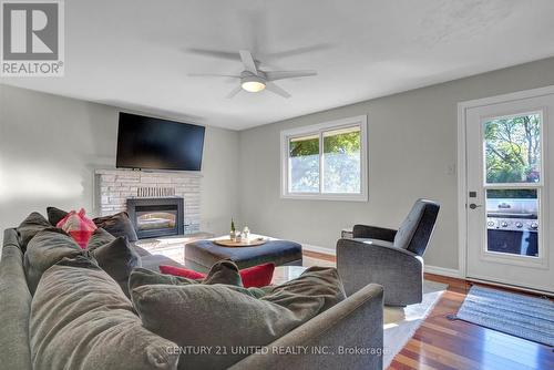 1186 Cartier Boulevard, Peterborough (Northcrest), ON - Indoor Photo Showing Living Room With Fireplace