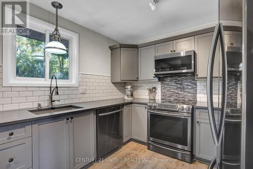 1186 Cartier Boulevard, Peterborough (Northcrest), ON - Indoor Photo Showing Kitchen With Stainless Steel Kitchen With Upgraded Kitchen