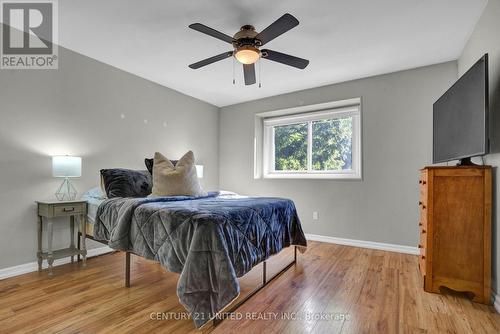 1186 Cartier Boulevard, Peterborough (Northcrest), ON - Indoor Photo Showing Bedroom