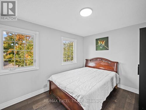 27 Macdougall Drive, Brampton, ON - Indoor Photo Showing Bedroom