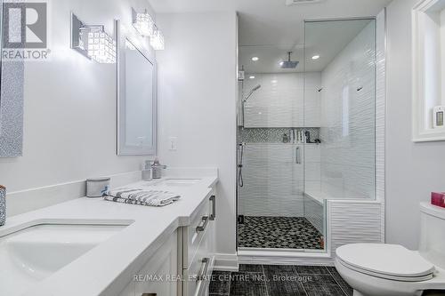 25 Beaver Street, Halton Hills, ON - Indoor Photo Showing Bathroom