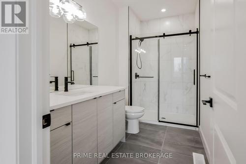 51 - 10 Coastal Crescent, Lambton Shores (Grand Bend), ON - Indoor Photo Showing Bathroom