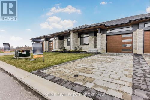 51 - 10 Coastal Crescent, Lambton Shores (Grand Bend), ON - Outdoor