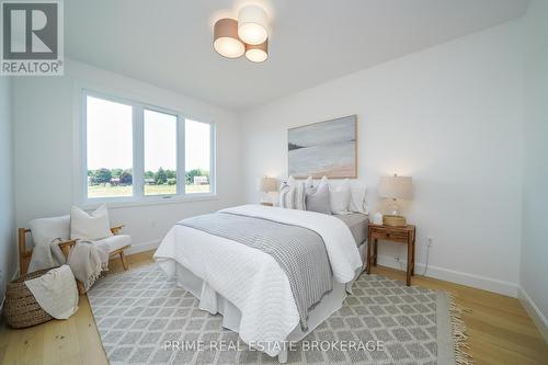 55 - 2 Coastal Crescent, Lambton Shores (Grand Bend), ON - Indoor Photo Showing Bedroom