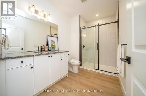 55 - 2 Coastal Crescent, Lambton Shores (Grand Bend), ON - Indoor Photo Showing Bathroom