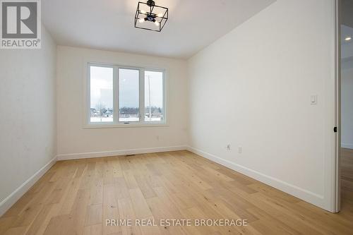 1 - 110 Coastal Crescent, Lambton Shores (Grand Bend), ON - Indoor Photo Showing Other Room