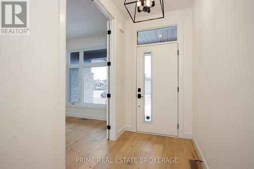 1 - 110 Coastal Crescent, Lambton Shores (Grand Bend), ON - Indoor Photo Showing Other Room