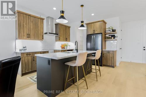 49 - 14 Coastal Crescent, Lambton Shores (Grand Bend), ON - Indoor Photo Showing Kitchen With Upgraded Kitchen