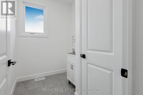 49 - 14 Coastal Crescent, Lambton Shores (Grand Bend), ON - Indoor Photo Showing Other Room