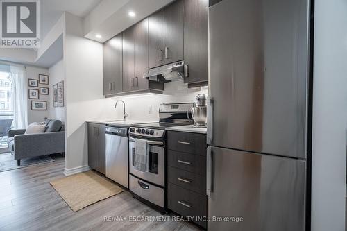 208 - 40 Esplanade Lane, Grimsby, ON - Indoor Photo Showing Kitchen