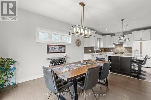 28 Venture Way, Thorold (560 - Rolling Meadows), ON - Indoor Photo Showing Dining Room