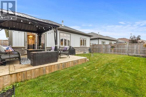 28 Venture Way, Thorold (560 - Rolling Meadows), ON - Outdoor With Deck Patio Veranda