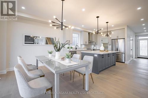 4229 Manson Lane, Lincoln, ON - Indoor Photo Showing Dining Room