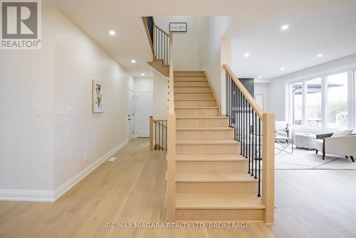 4229 Manson Lane, Lincoln, ON - Indoor Photo Showing Other Room