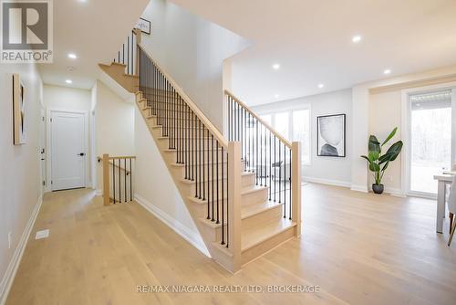 4229 Manson Lane, Lincoln, ON - Indoor Photo Showing Other Room