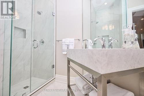 50 Aberdeen Lane S, Niagara-On-The-Lake, ON - Indoor Photo Showing Bathroom