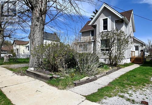 162 John Street, Sarnia, ON - Outdoor