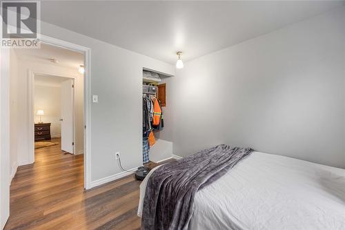 1025 Frost Avenue, Sarnia, ON - Indoor Photo Showing Bedroom