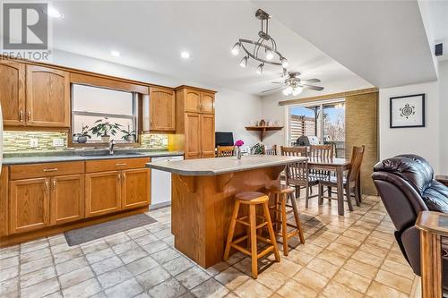 20 Crusoe Place, Ingersoll, ON - Indoor Photo Showing Kitchen