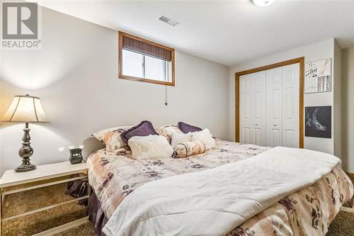 20 Crusoe Place, Ingersoll, ON - Indoor Photo Showing Bedroom