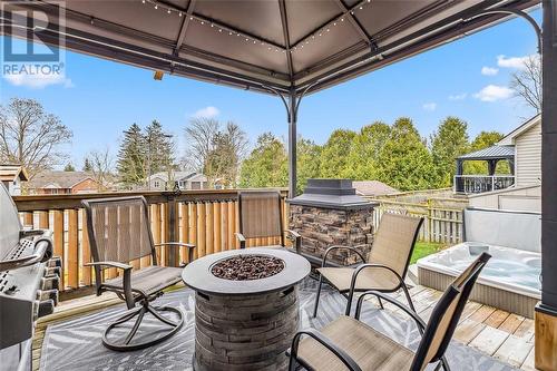 20 Crusoe Place, Ingersoll, ON - Outdoor With Deck Patio Veranda With Exterior