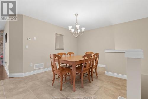 2212 Gatwick, Windsor, ON - Indoor Photo Showing Dining Room