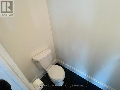 803 - 102 Bloor Street W, Toronto, ON - Indoor Photo Showing Bathroom