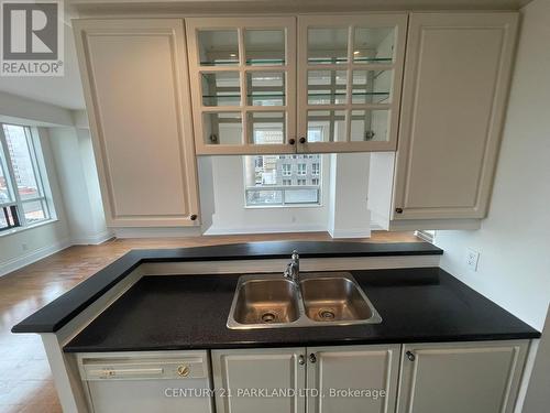 803 - 102 Bloor Street W, Toronto, ON - Indoor Photo Showing Kitchen With Double Sink