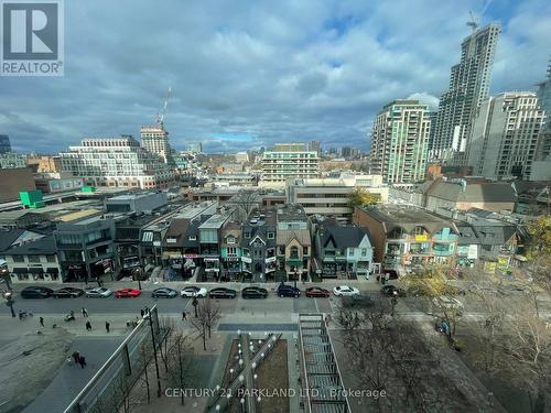 803 - 102 Bloor Street W, Toronto, ON - Outdoor With View