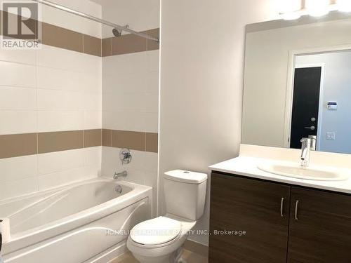 3208 - 5168 Yonge Street, Toronto, ON - Indoor Photo Showing Bathroom