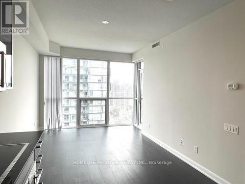 3208 - 5168 Yonge Street, Toronto, ON - Indoor Photo Showing Other Room