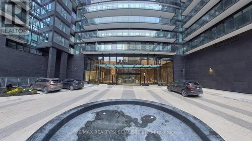 1701 - 127 Broadway Avenue S, Toronto, ON - Outdoor