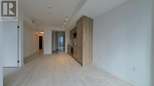 1701 - 127 Broadway Avenue S, Toronto, ON - Indoor Photo Showing Other Room