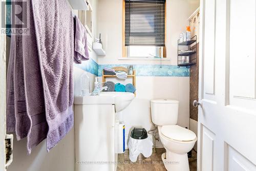 502 Bruce Street, South Bruce Peninsula, ON - Indoor Photo Showing Bathroom