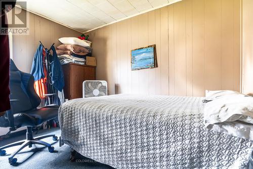 502 Bruce Street, South Bruce Peninsula, ON - Indoor Photo Showing Bedroom