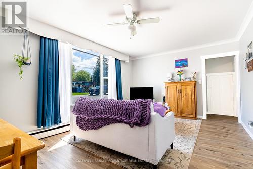 502 Bruce Street, South Bruce Peninsula, ON - Indoor Photo Showing Bedroom