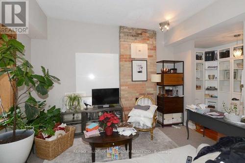 37 Mutual Street, Toronto, ON - Indoor Photo Showing Other Room